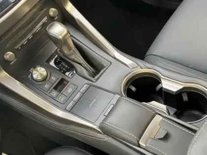 Photo 15 Lexus Nx 2.5 300H Sport Edition 2WD