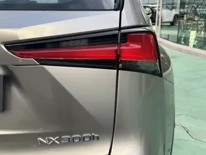 Photo 27 Lexus Nx 2.5 300H Sport Edition 2WD