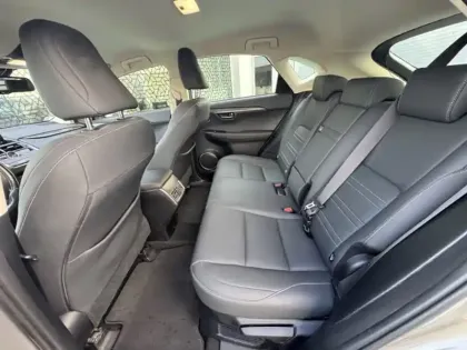 Photo 17 Lexus Nx 2.5 300H Sport Edition 2WD