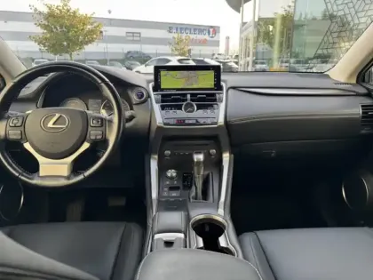 Photo 10 Lexus Nx 2.5 300H Sport Edition 2WD