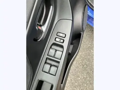 Photo 15 Toyota Yaris Hybride 1.5 VVT-I HYBRID Dynamic 101 ch