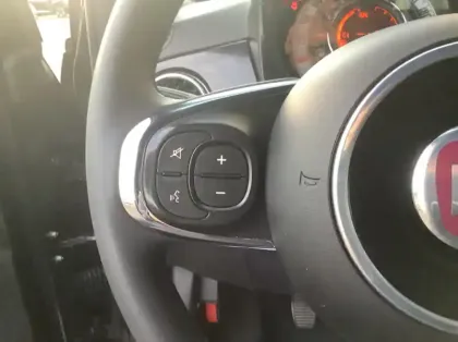 Photo 18 Fiat 500 MY22 1.0 70 ch Hybride BSG S/S Cult