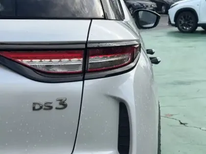 Photo 23 DS DS 3 So Chic 1.2 101 ch