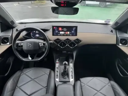 Photo 7 DS DS 3 So Chic 1.2 101 ch