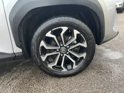 Photo 9 Toyota Yaris Hybride 1.5 HYBRID 116H DESIGN AUTO 2WD