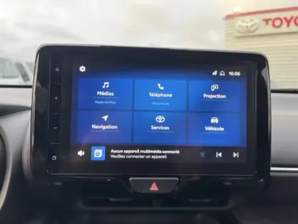 Photo 14 Toyota Yaris Hybride 1.5 HYBRID 116H DESIGN AUTO 2WD