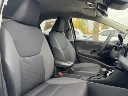 Photo 16 Toyota Yaris Hybride 116h Design PAC