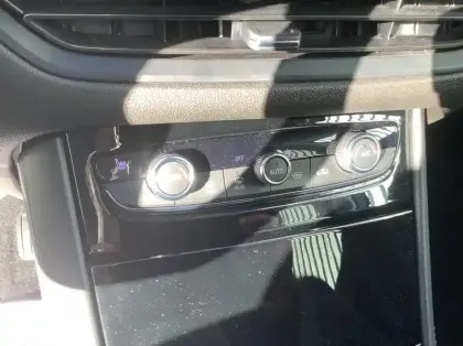 Photo 15 Opel Grandland 1.5 Diesel 130 ch BVA8 GS