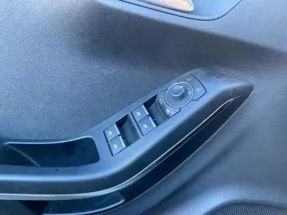 Photo 5 Ford Puma 1.0 Flexifuel 125ch S&S mHEV ST-Line