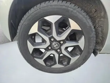 Photo 8 Toyota Aygo 1.0 VVT-i x-play