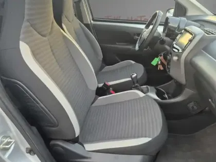 Photo 19 Toyota Aygo 1.0 VVT-i x-play