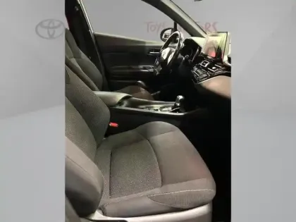 Photo 11 Toyota C-HR 1.8 HYBRIDE 122 DYNAMIC