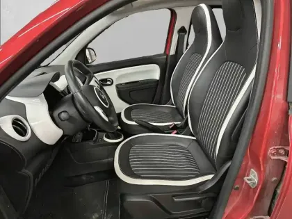 Photo 10 Renault Twingo  III TCe 95