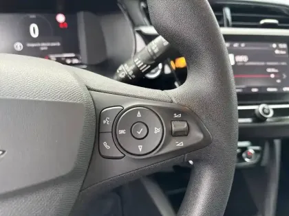 Photo 17 Opel Corsa  Electrique 136 ch & Batterie 50 kWh