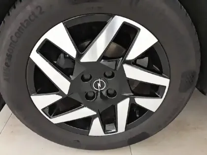 Photo 12 Opel Mokka  1.2 Turbo 100 ch BVM6