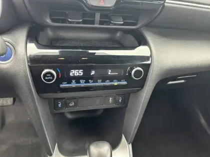 Photo 21 Toyota Yaris  Cross Hybride 116h 2WD