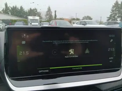 Photo 19 Peugeot 208  BlueHDi 100 S&S BVM6