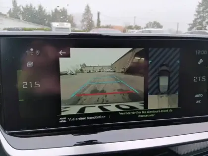 Photo 17 Peugeot 208  BlueHDi 100 S&S BVM6