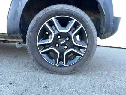 Photo 68 Dacia Spring 