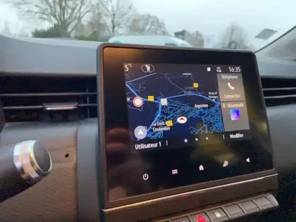 Photo 49 Renault Clio  SOCIETE TCE 90 - 21N