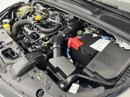 Photo 52 Renault Clio  SOCIETE TCE 90 - 21N