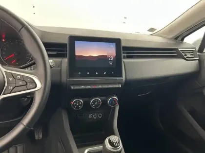 Photo 40 Renault Clio  SOCIETE TCE 90 - 21N