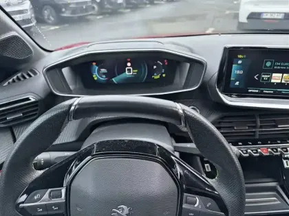 Photo 9 Peugeot 208  Electrique 50 kWh 136ch