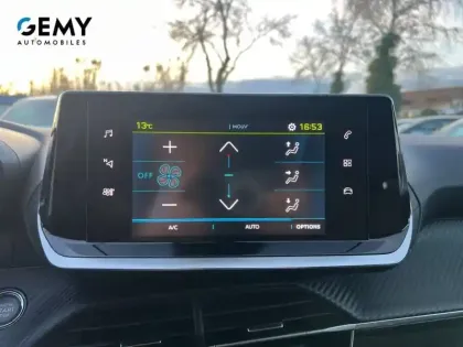 Photo 55 Peugeot 2008  Electrique 136 ch