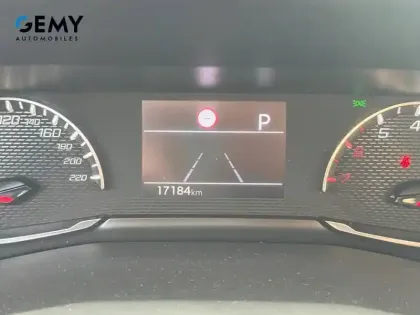 Photo 18 Peugeot 208  PureTech 100 S&S EAT8