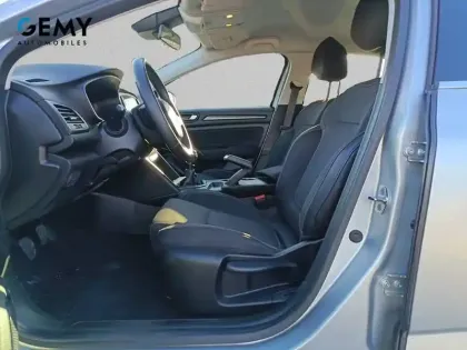 Photo 8 Renault Megane Mégane IV Berline Blue dCi 115 - 21B