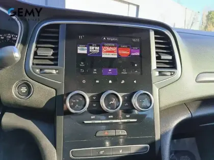 Photo 19 Renault Megane Mégane IV Berline Blue dCi 115 - 21B