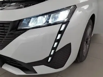 Photo 15 Peugeot 308  PureTech 130ch S&S EAT8