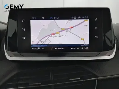 Photo 13 Peugeot 2008  PureTech 100 S&S BVM6