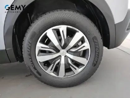 Photo 10 Peugeot 2008  PureTech 100 S&S BVM6