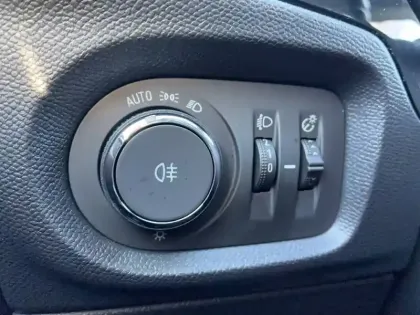 Photo 12 Opel Corsa  1.2 75 ch BVM5