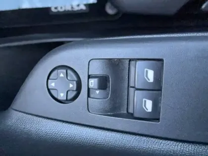 Photo 11 Opel Corsa  1.2 75 ch BVM5