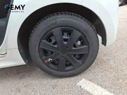 Photo 26 Toyota Yaris Gén. IV Ph1 France 5