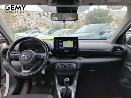 Photo 7 Toyota Yaris  120 VVT-i