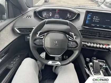 Photo 16 Peugeot 3008  PureTech 130ch S&S EAT8