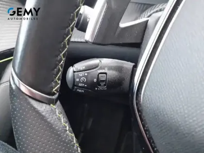 Photo 26 Peugeot 208  PureTech 100 S&S EAT8