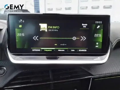 Photo 15 Peugeot 208  PureTech 100 S&S EAT8