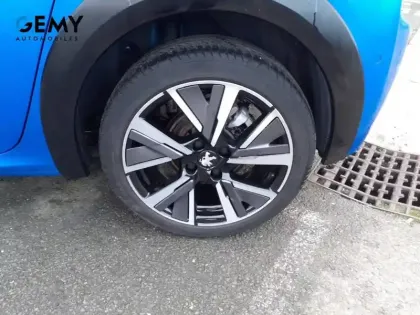 Photo 10 Peugeot 208  PureTech 100 S&S EAT8