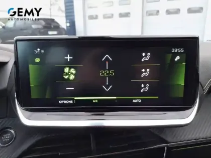 Photo 16 Peugeot 208  PureTech 100 S&S EAT8