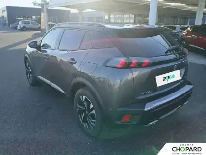 Photo 29 Peugeot 2008  PureTech 130 S&S BVM6