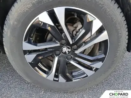 Photo 20 Peugeot 2008  PureTech 130 S&S BVM6