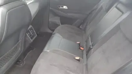 Photo 13 DS Ds 7 DS7 Crossback PureTech 180 EAT8