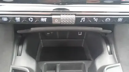 Photo 22 DS Ds 7 DS7 Crossback PureTech 180 EAT8