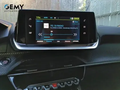 Photo 12 Peugeot 2008  Electrique 136 ch