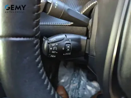 Photo 45 Peugeot 2008 Gén. II Ph1 NG Allure Pack 5