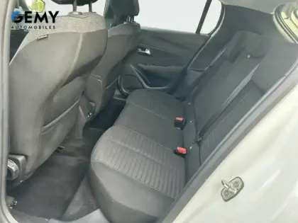 Photo 9 Peugeot 208  Electrique 50 kWh 136ch